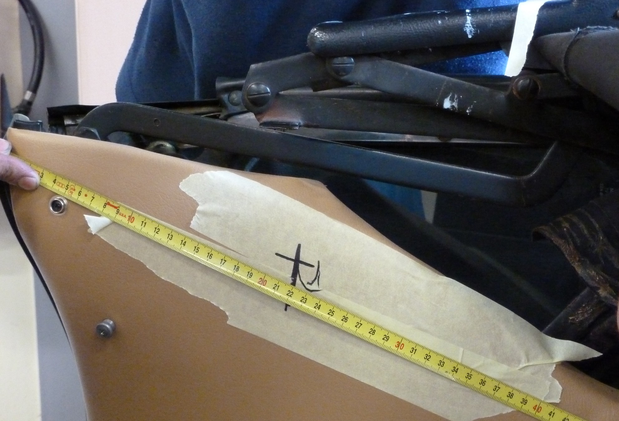 AIRAX Windschott für Fiat 124 Doppelrahmen mit Schnellverschluss