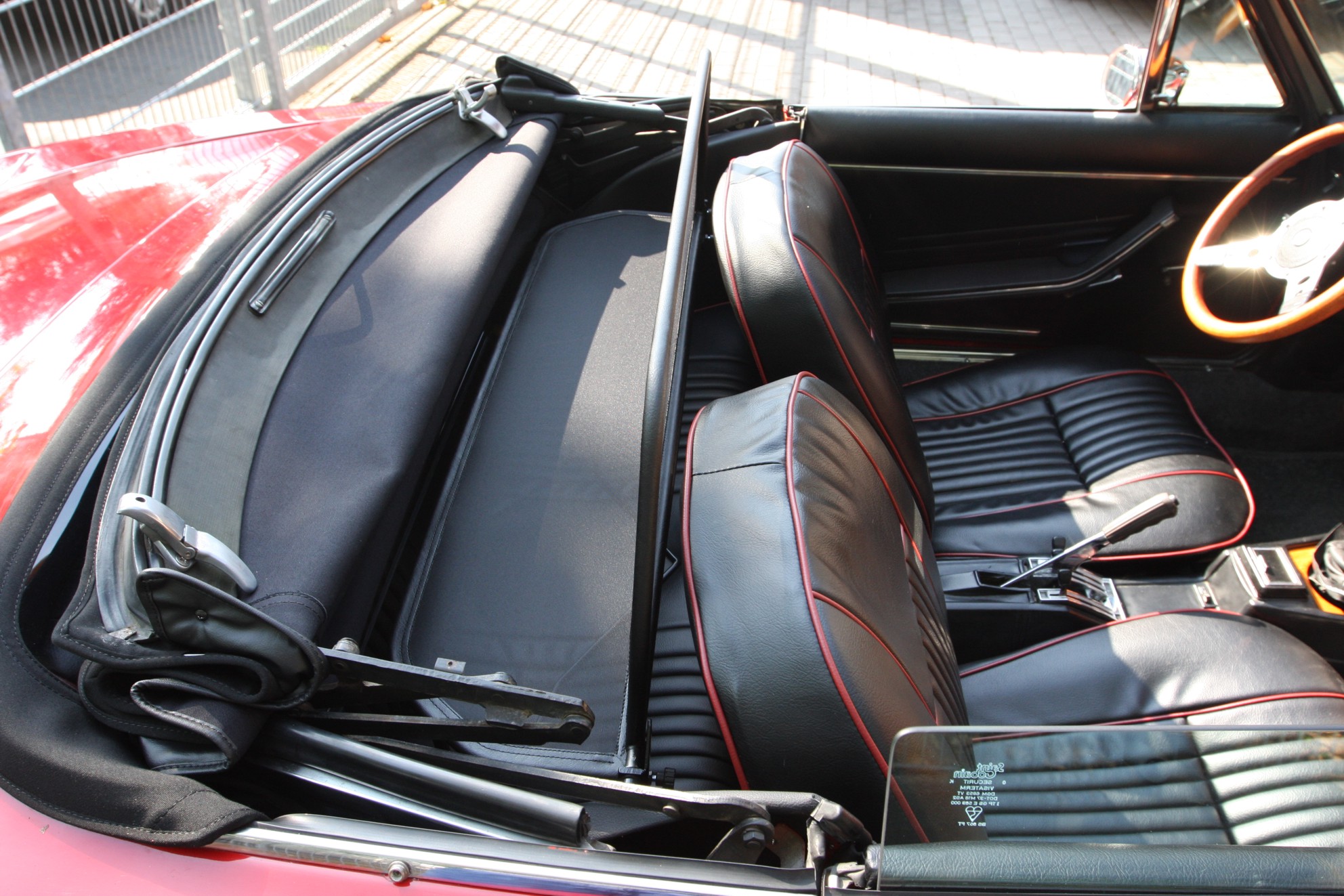 AIRAX Windschott für Fiat 124 Doppelrahmen mit Schnellverschluss