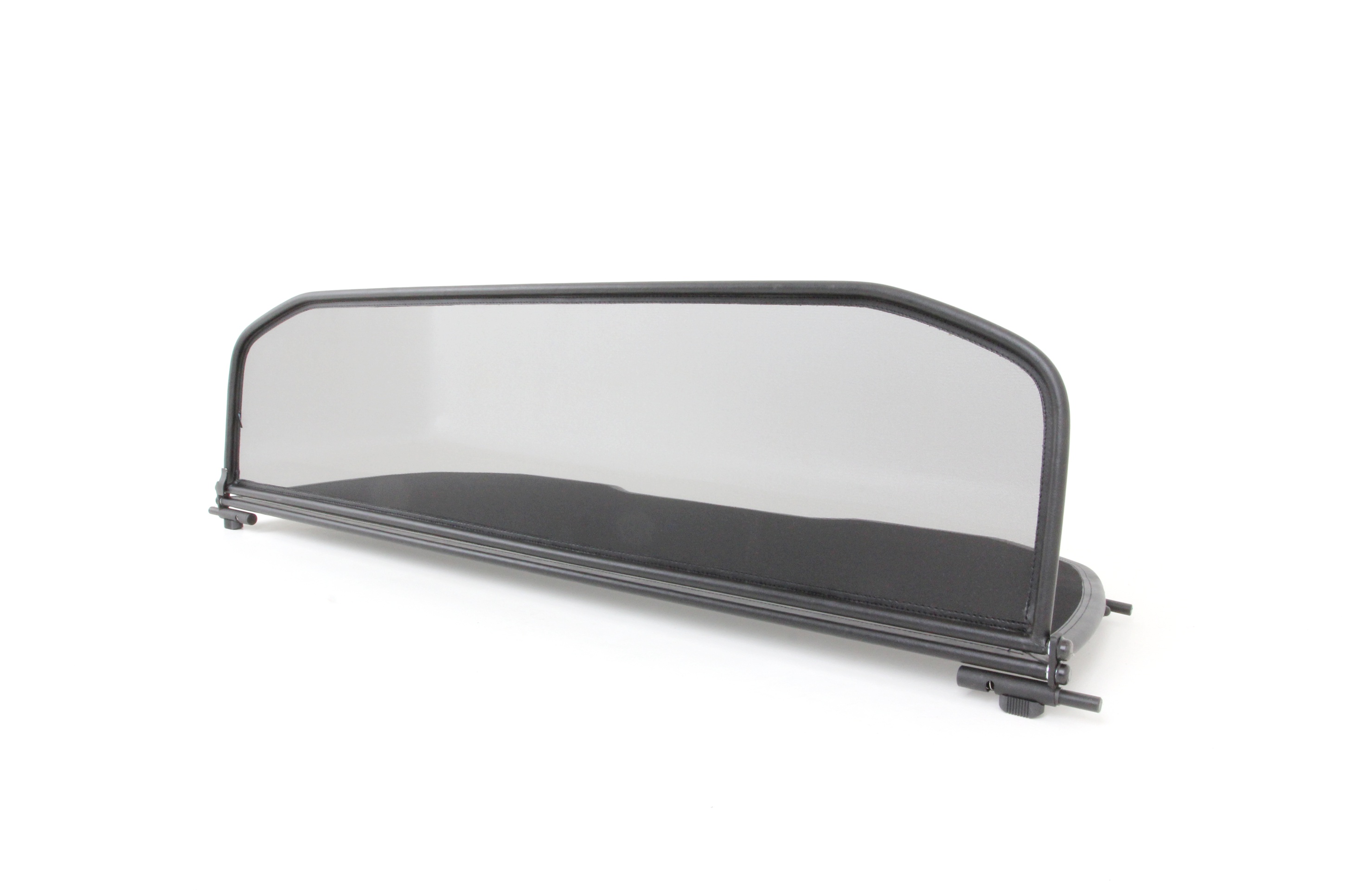 Wind deflector for Maserati GranCabrio