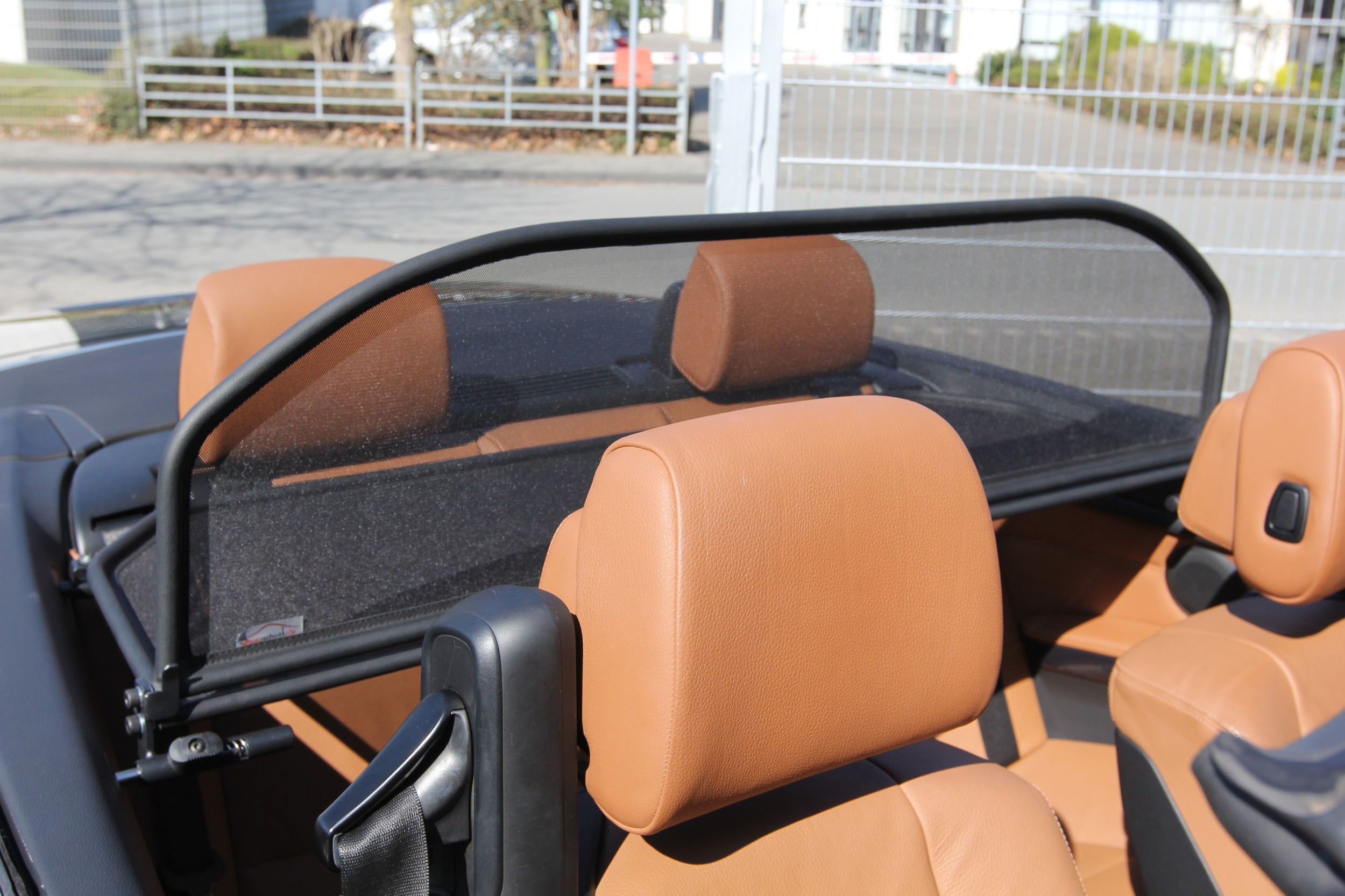 AIRAX Windschott für BMW E93 Federsystem schwarz