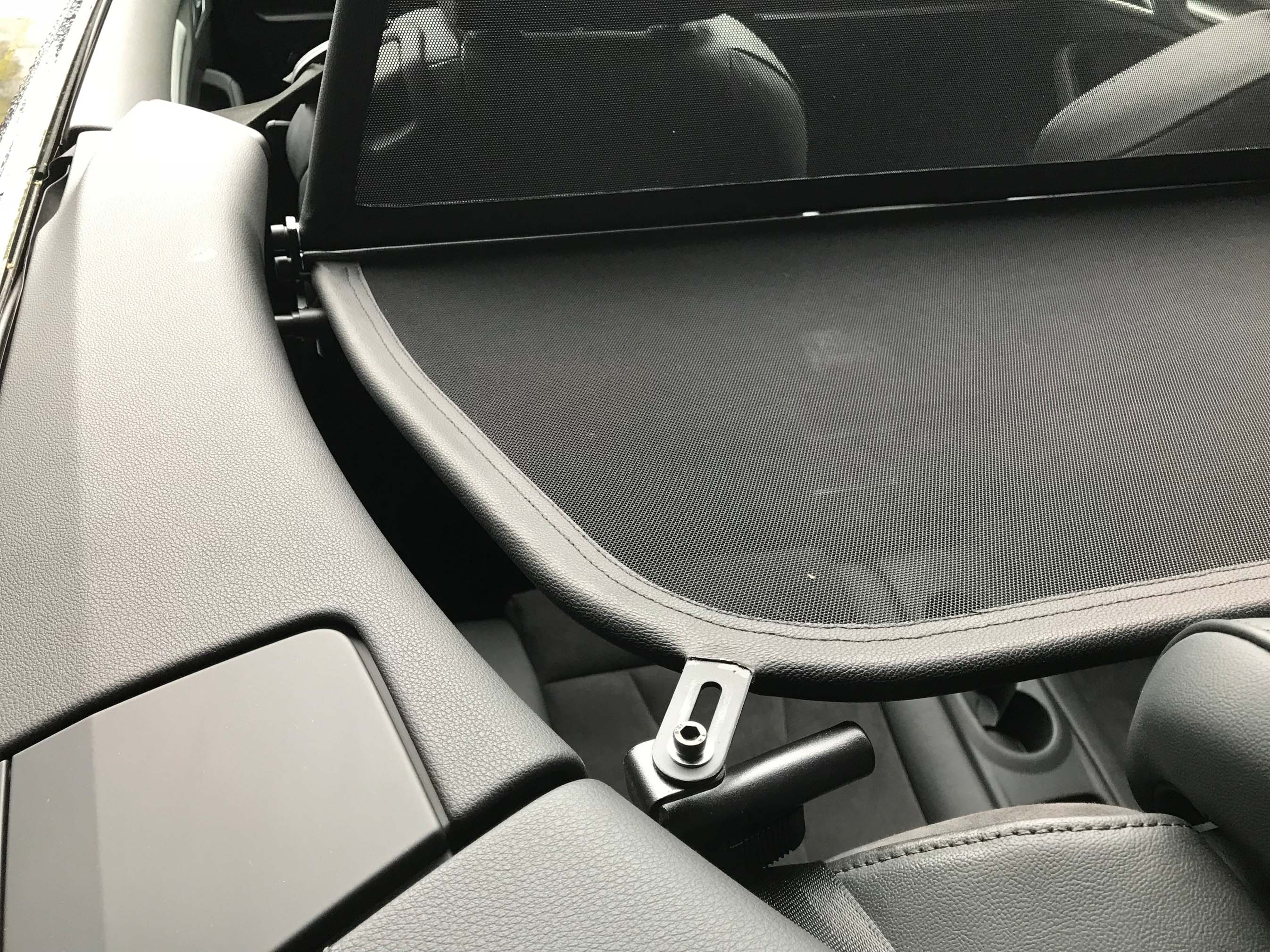 AIRAX Windschott f/ür Audi A3 Typ 8V7 mit Schnellverschluss