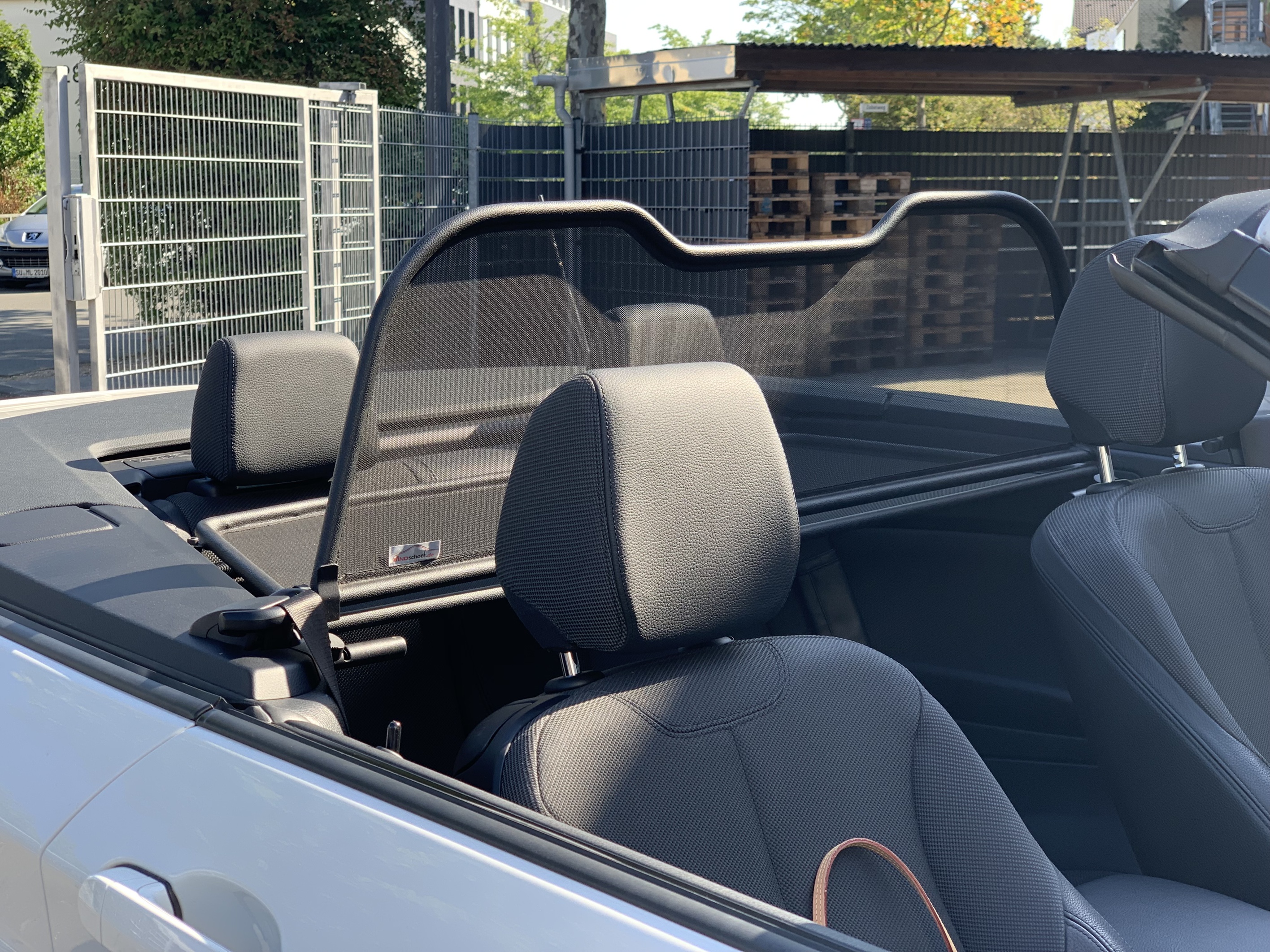 AIRAX Windschott für BMW 2er mit Schnellverschluss  