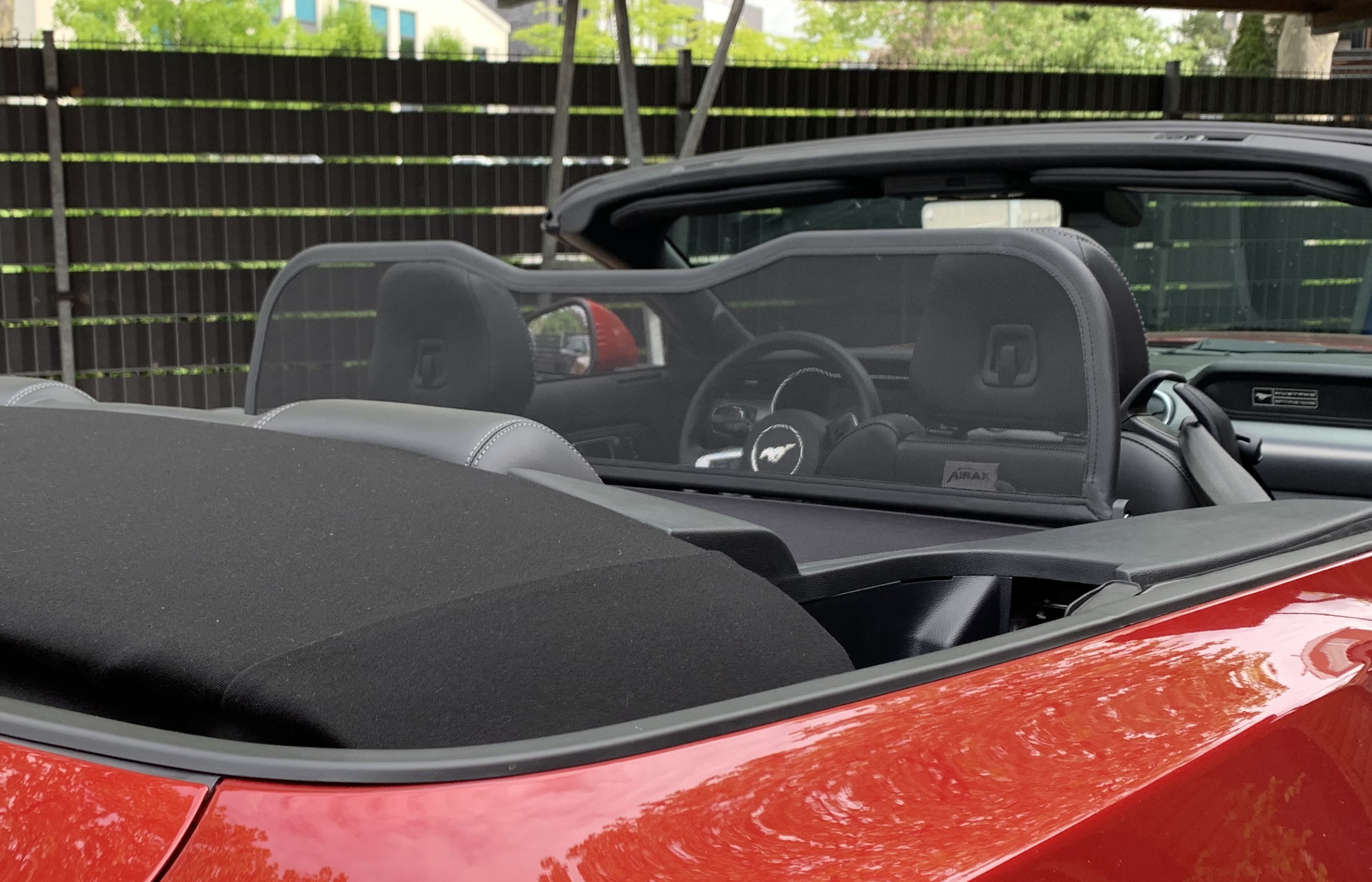 AIRAX Windschott für Ford Mustang VI VII mit Schnellverschluss Mirror Design Mark 3