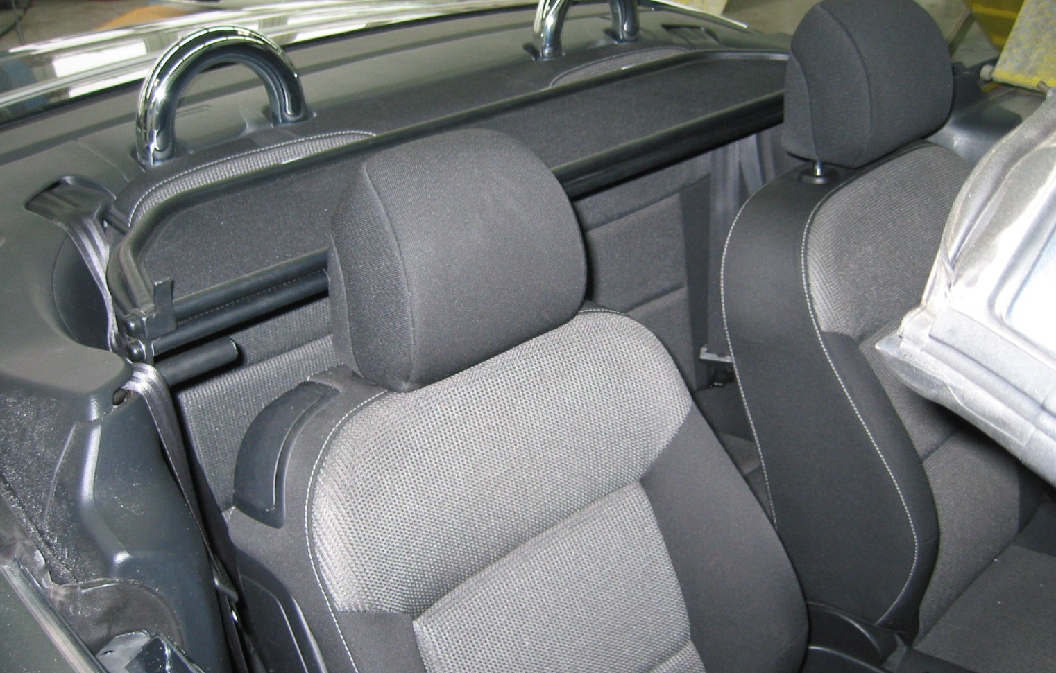 AIRAX Windschott für Peugeot 207 CC Carbon Optik
