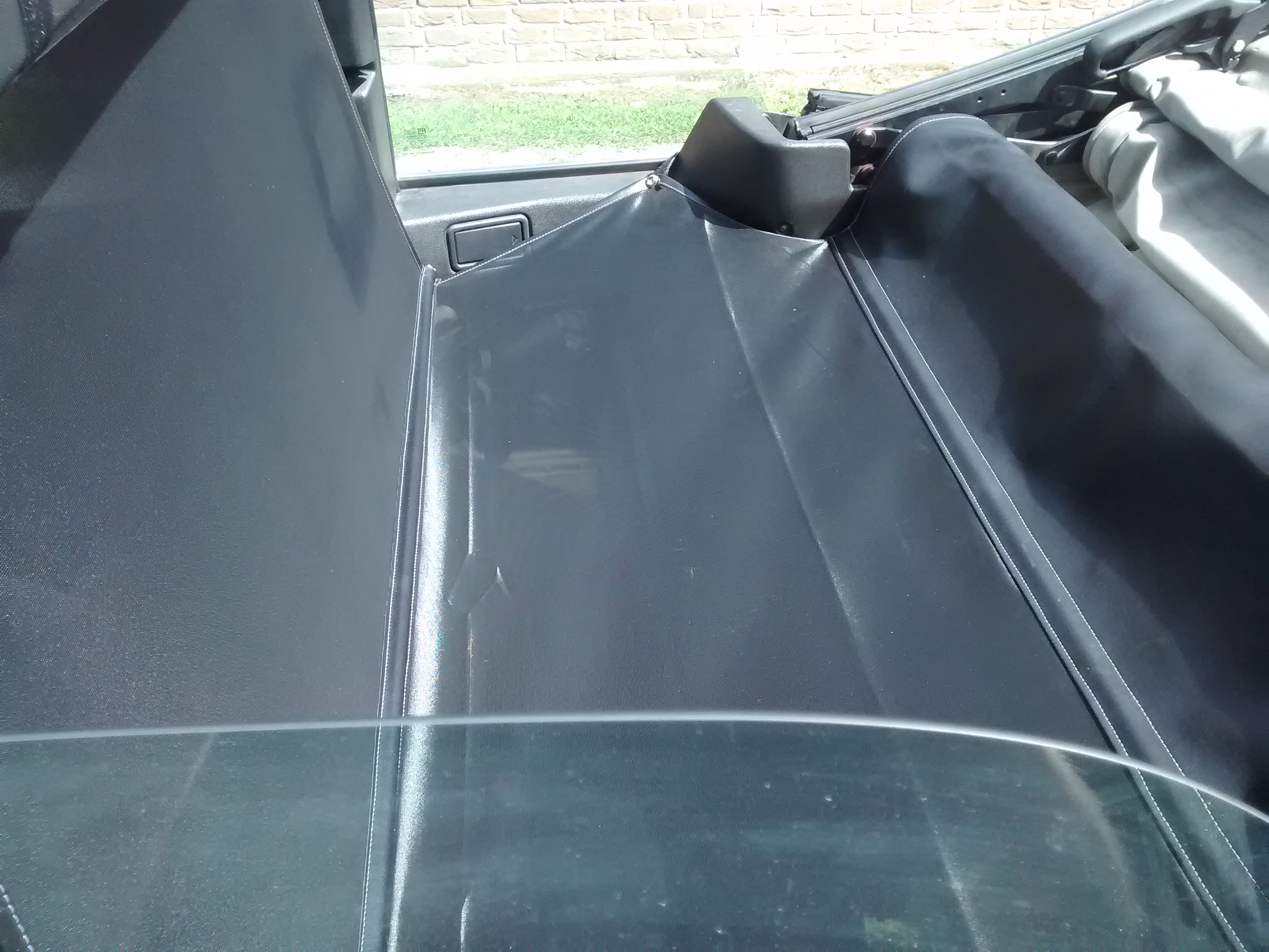 Wind deflector suitable for Vauxhall Opel Kadett E