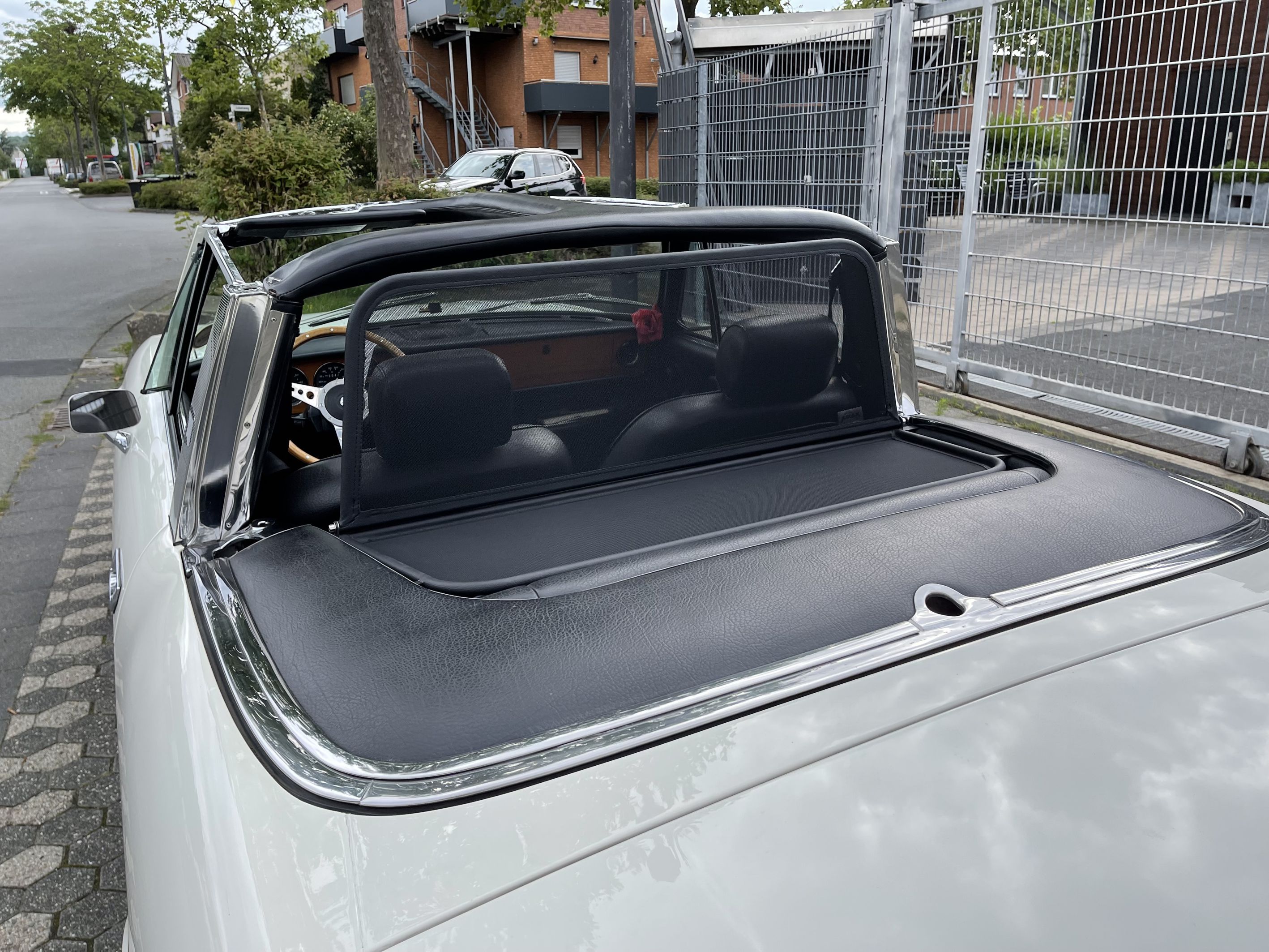 Airax windscherm geschikt voor Triumph Stag 1970 – 1977 