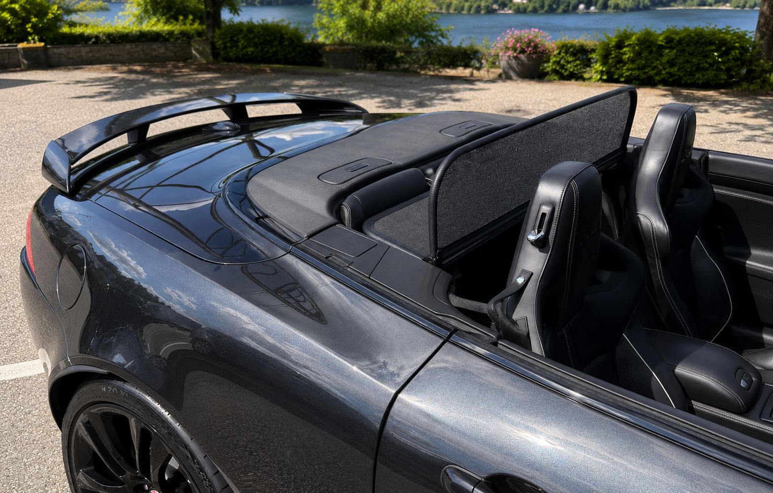 Airax Vindavvisare lämplig för Jaguar XK XKR Typ 150 J43