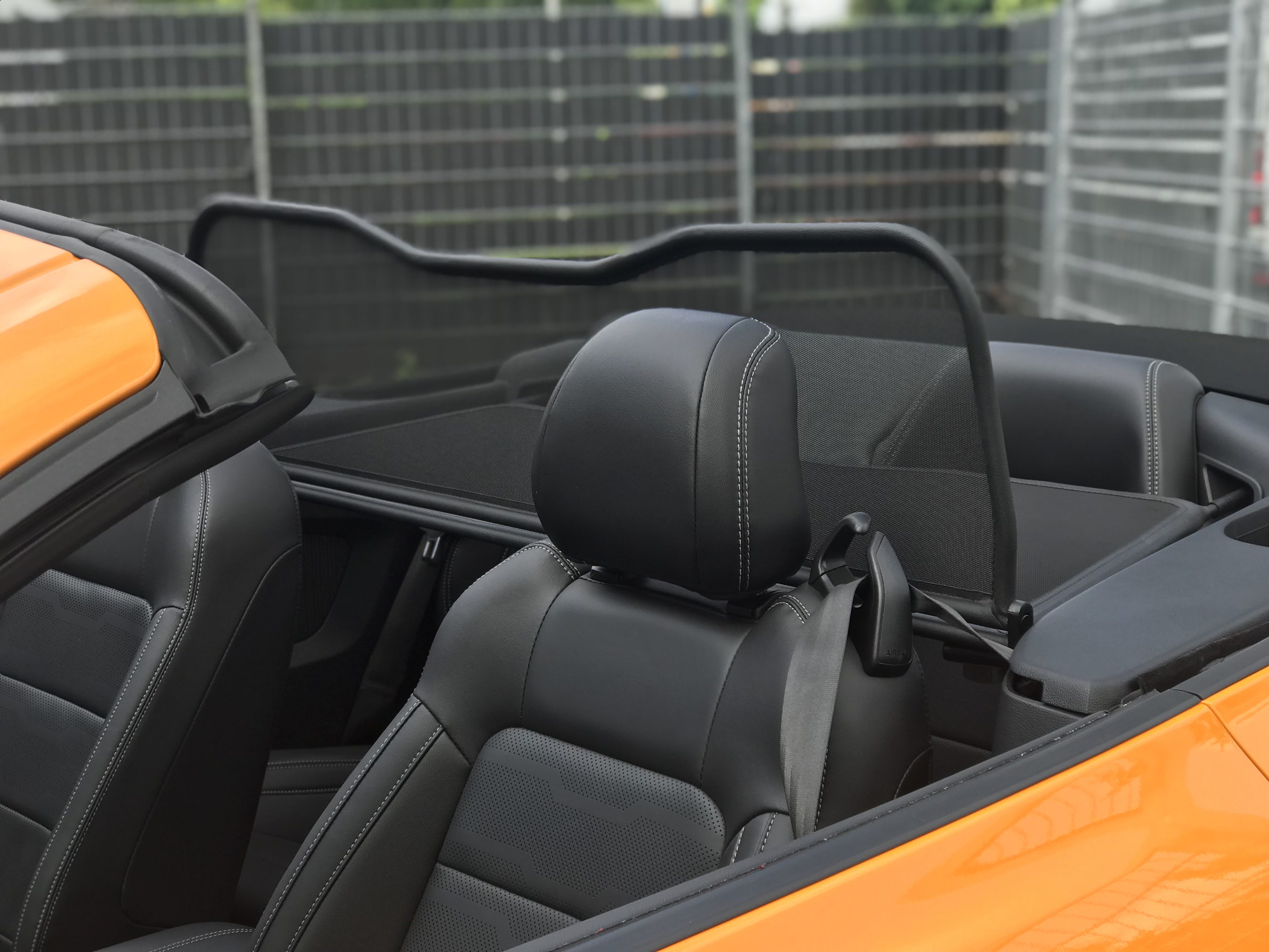 AIRAX Windschott für Ford Mustang VI mit Schnellverschluss Mirror Design Mark 3
