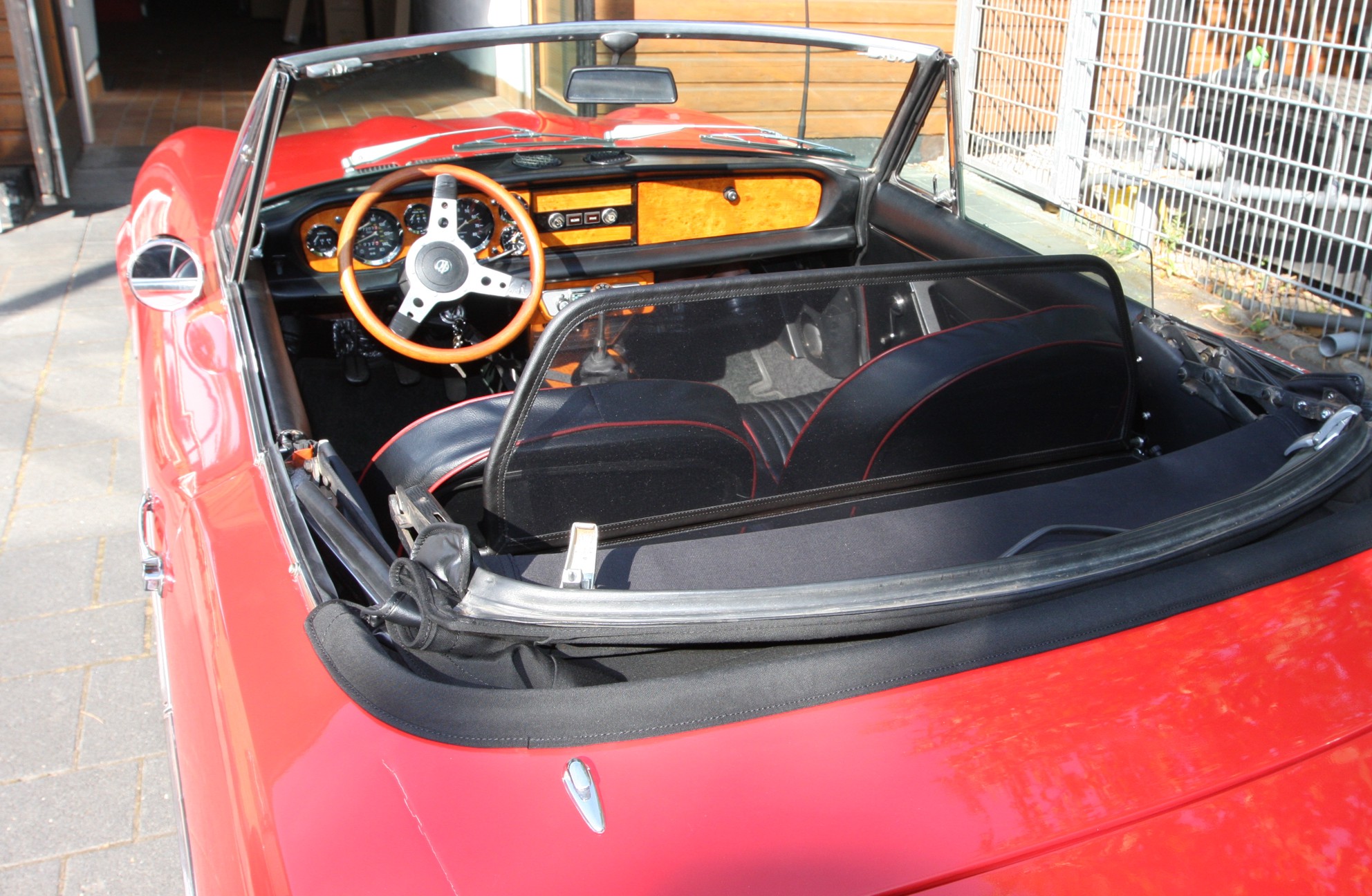 Airax deflettore del vento adatto per Fiat 124 Spider 