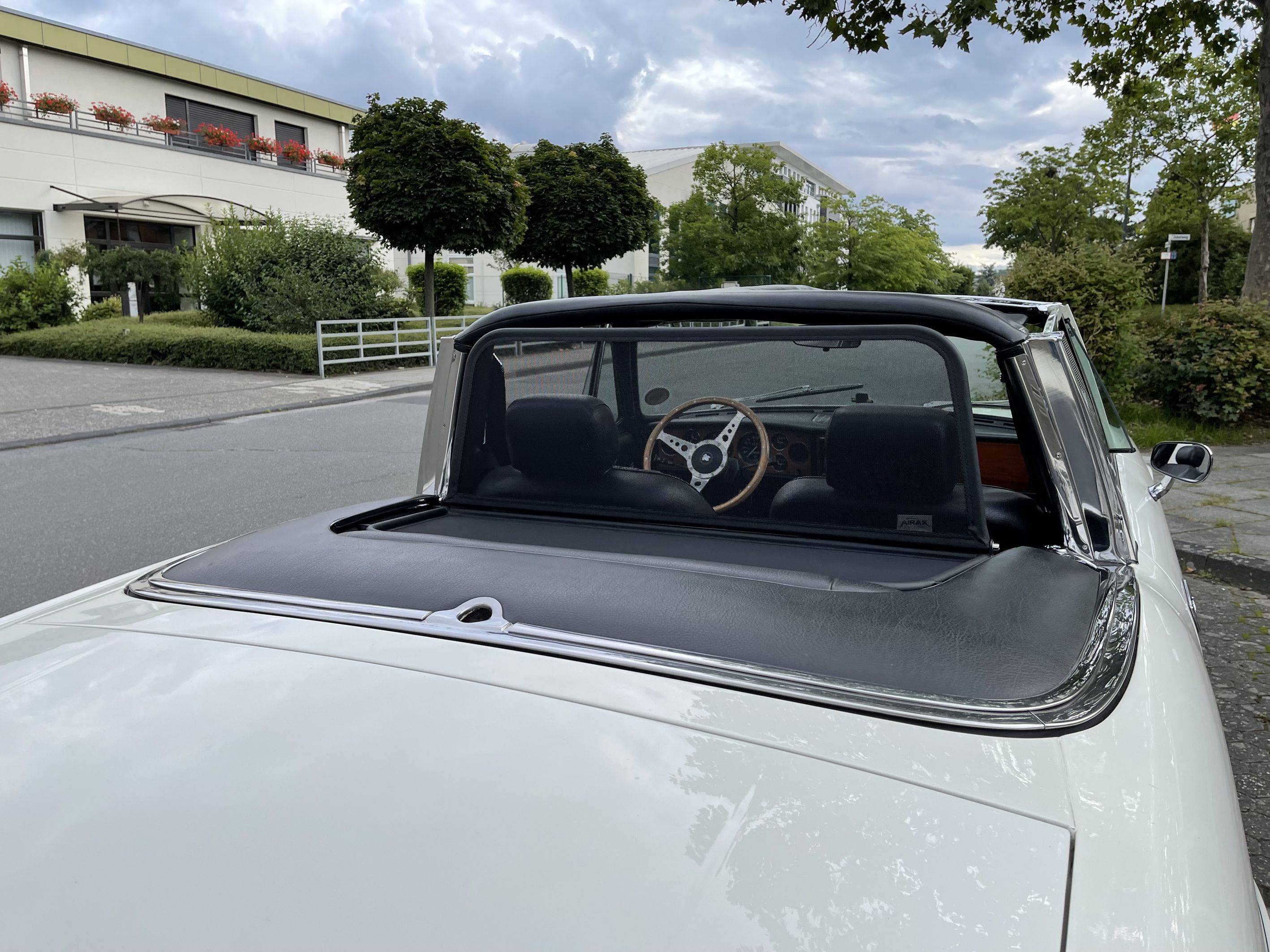 AIRAX Windschott für Triumph Stag mit Tasche