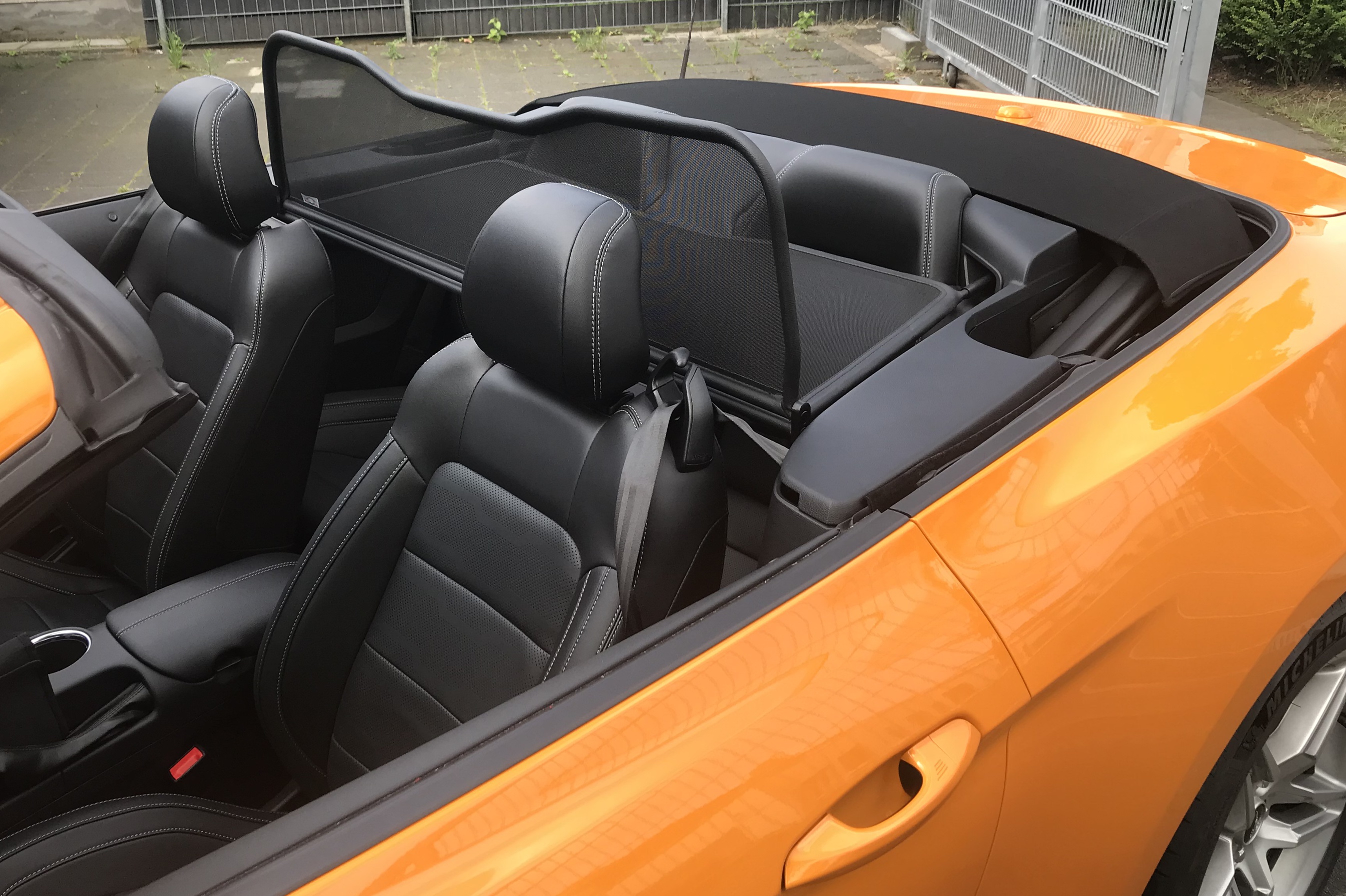 Airax windscherm geschikt voor Ford Mustang VI Convertible Cabrio 