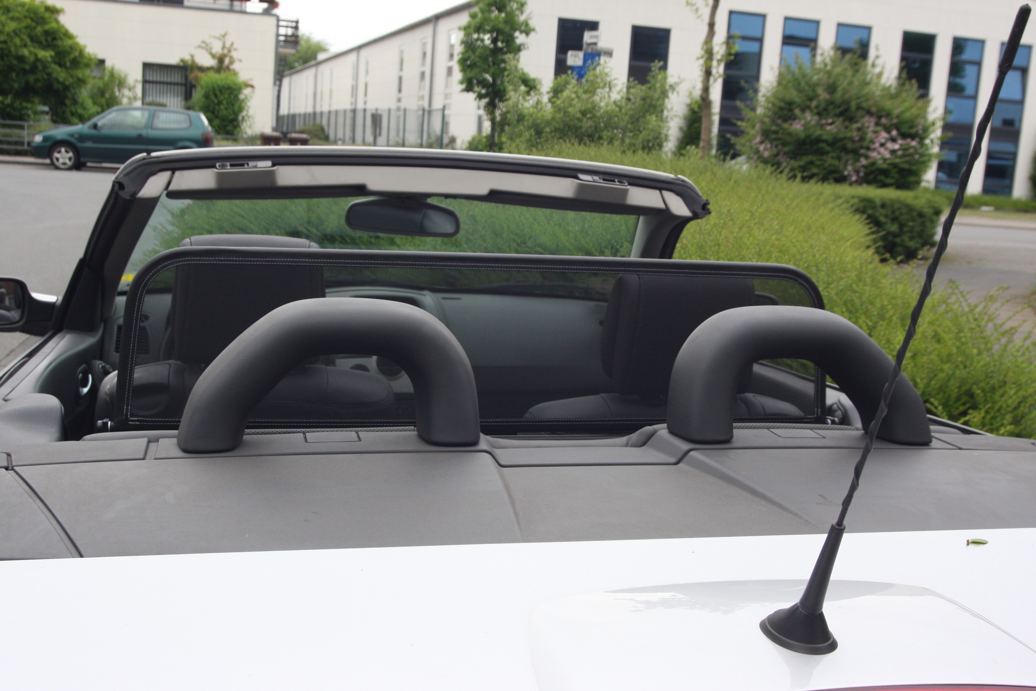 AIRAX Windschott für Renault Megane II mit Schnellverschluss Spiegel Design