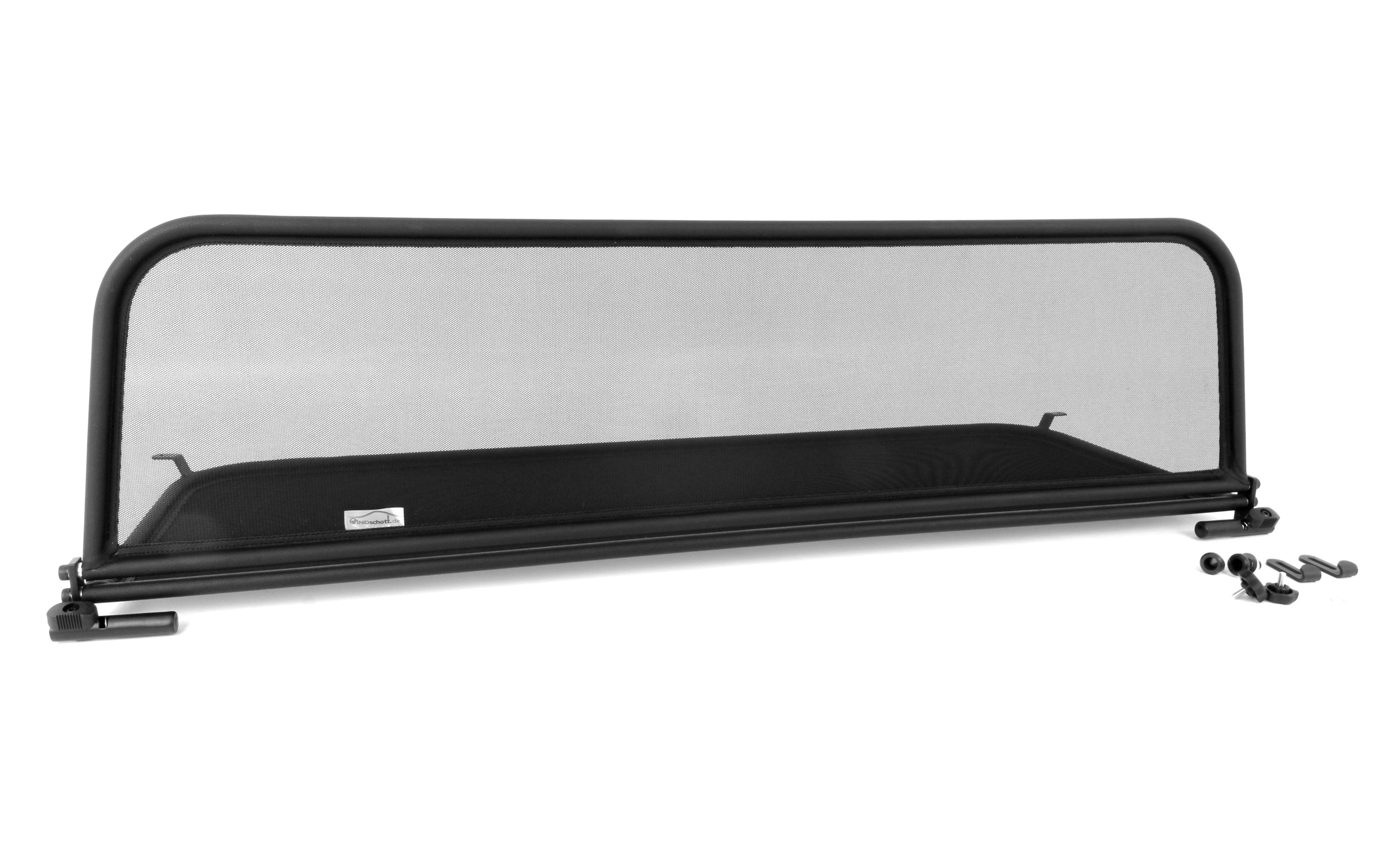 Airax wind deflector compatible with Mustang V 5 