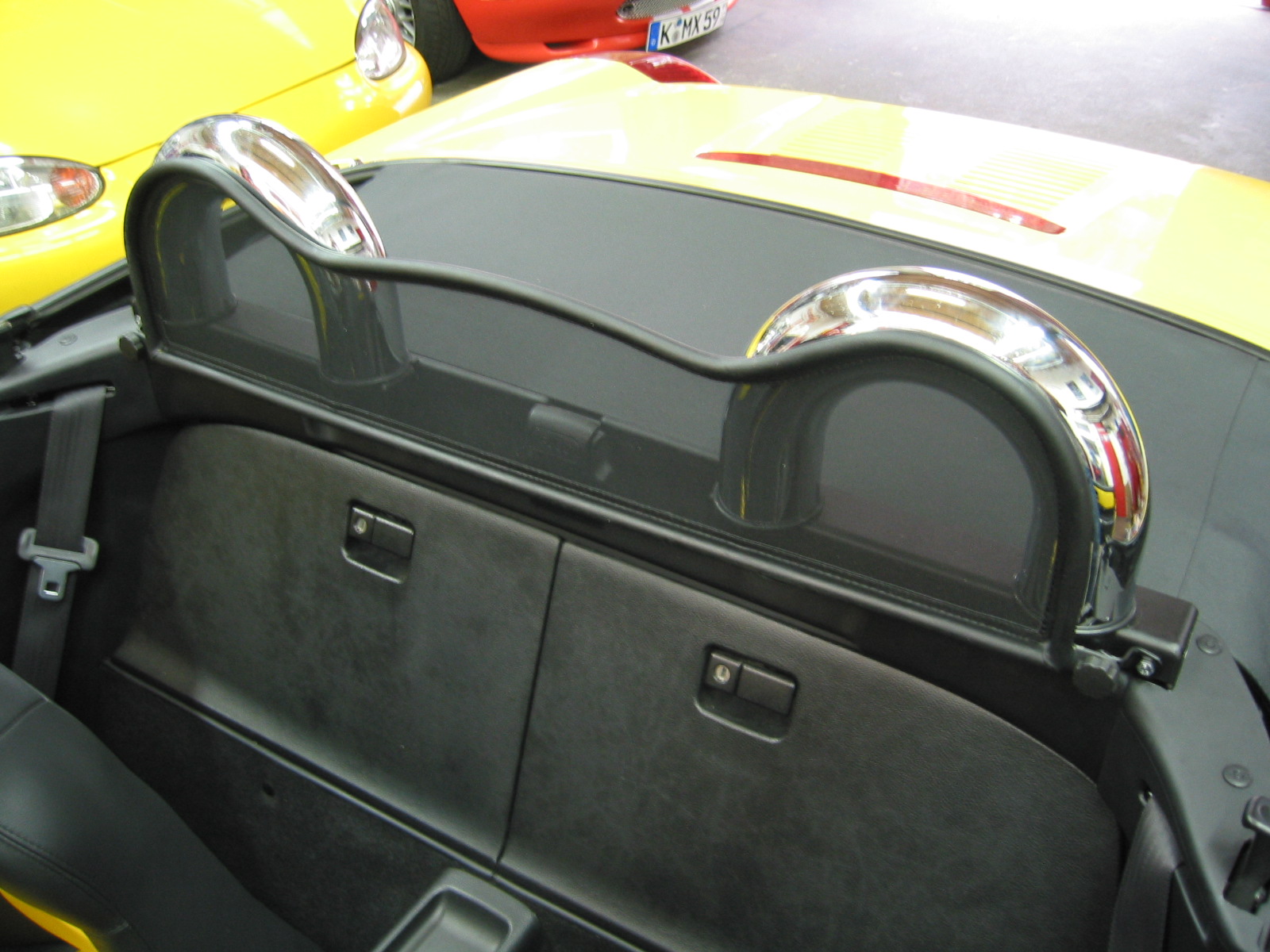 Wind deflector suitable for Toyota MR2 W3