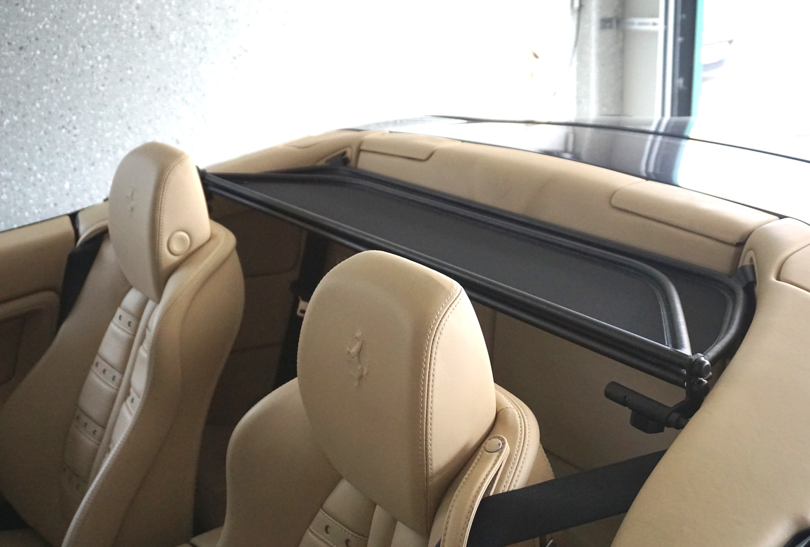 Ferrari portofino discount wind deflector