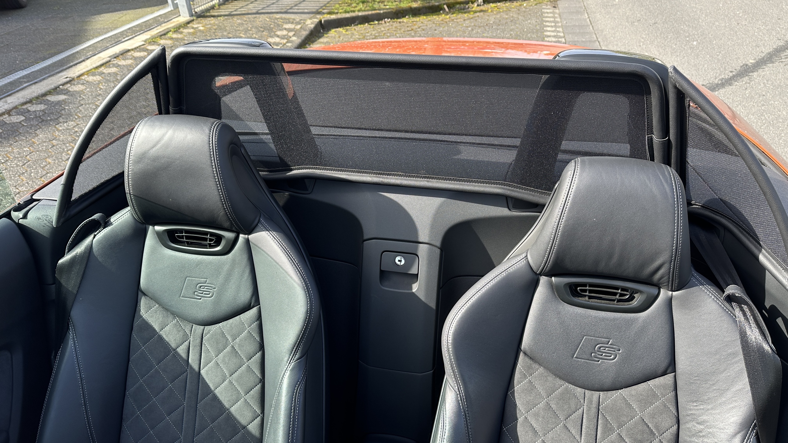 Airax Vindavvisare lämplig för Audi TT FV9 Roadster Cabrio  