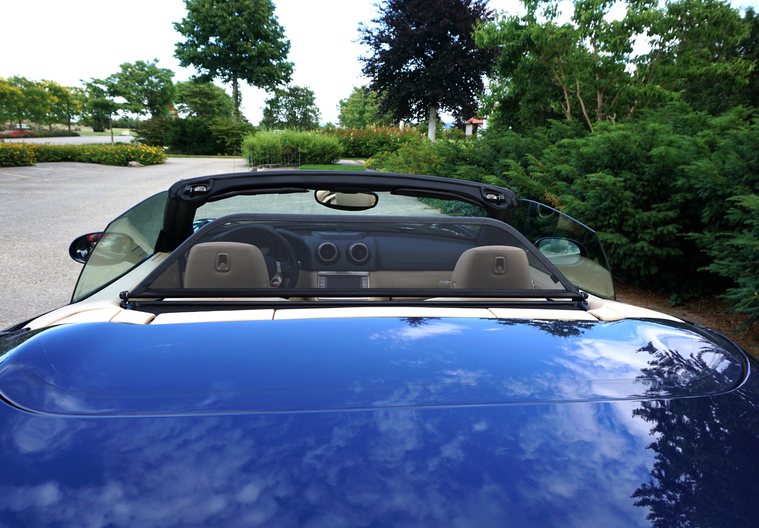 Wind deflector suitable for Ferrari California & California T F149