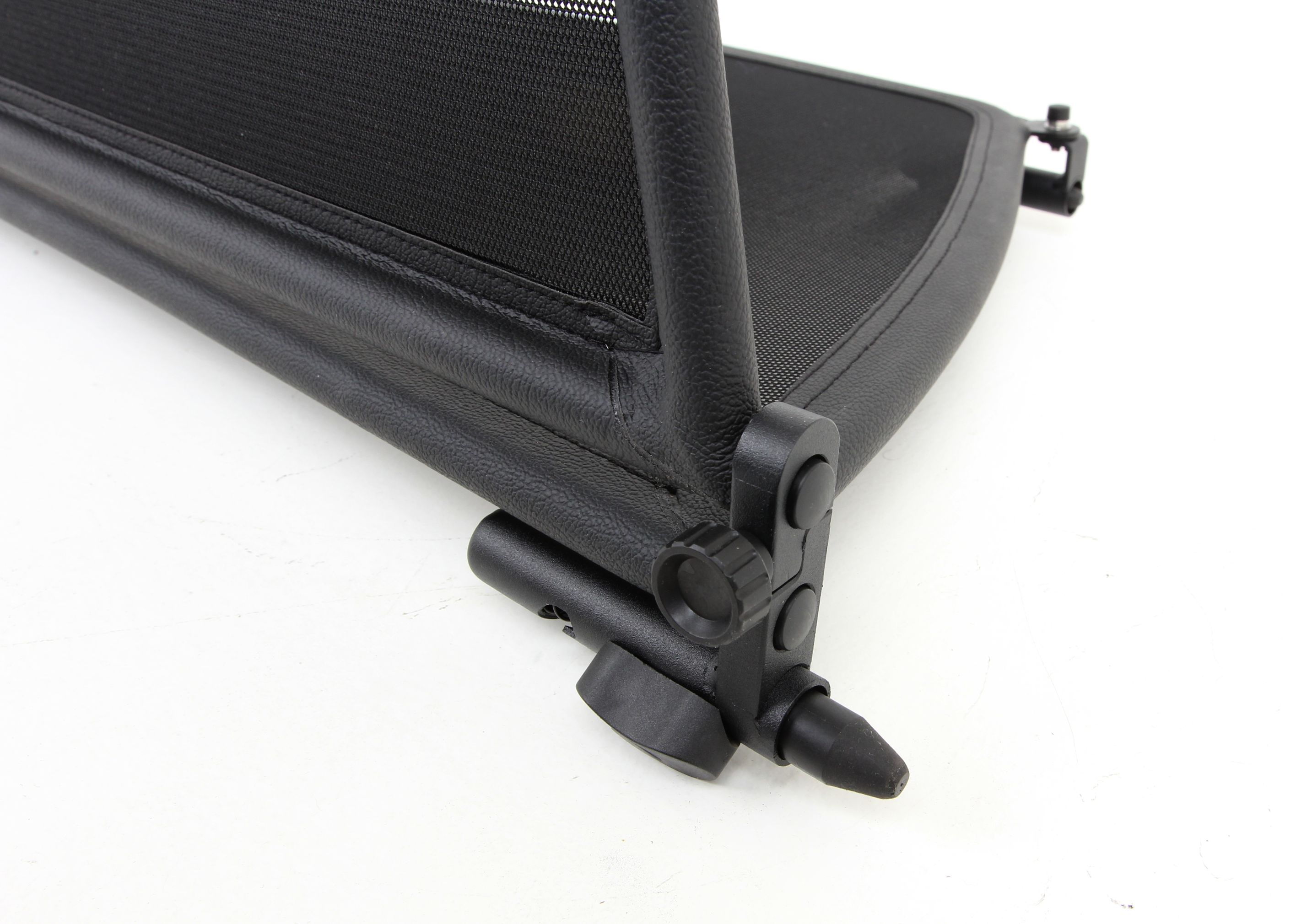 Airax Wind deflector suitable for Cascada W13 folding backwards and middle incl. bag