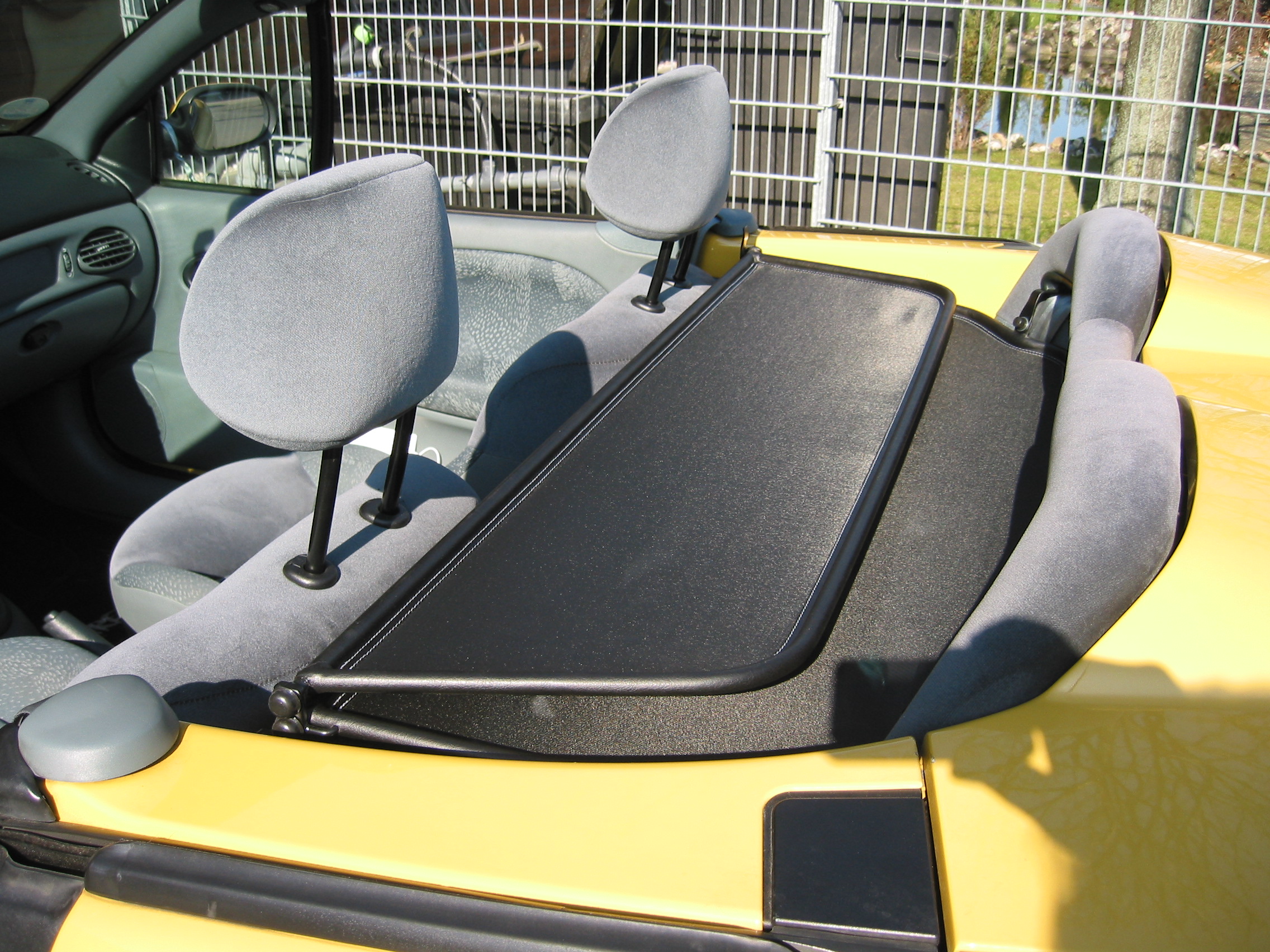 Wind deflector suitable for Renault Megane I EAO/1