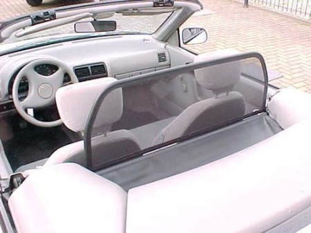 Wind deflector suitable for Suzuki Swift / Geo Metro