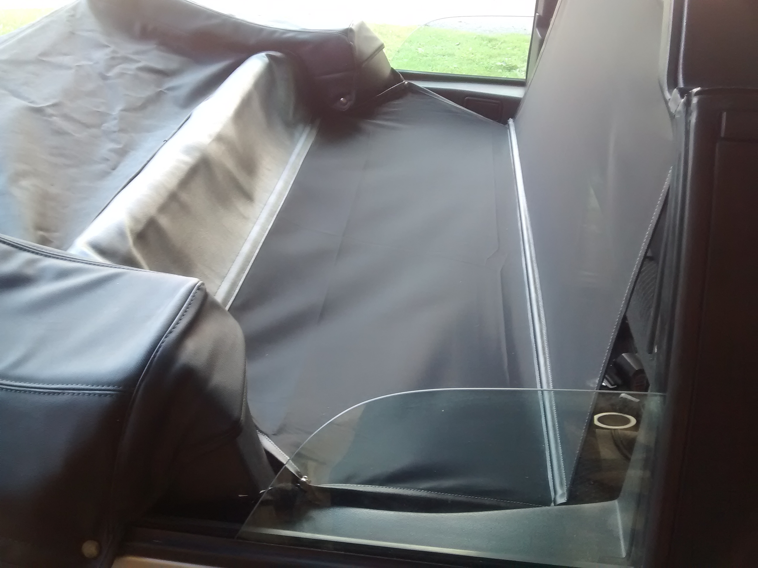 Wind deflector suitable for Vauxhall Opel Kadett E